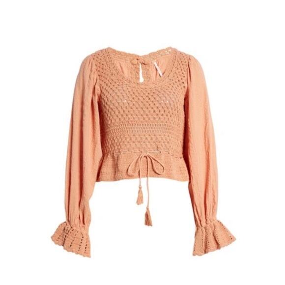 FREE PEOPLE Megan Crochet Romantic Puff Sleeve Cutouts Top in Coral Sand Sz M - Picture 3 of 16